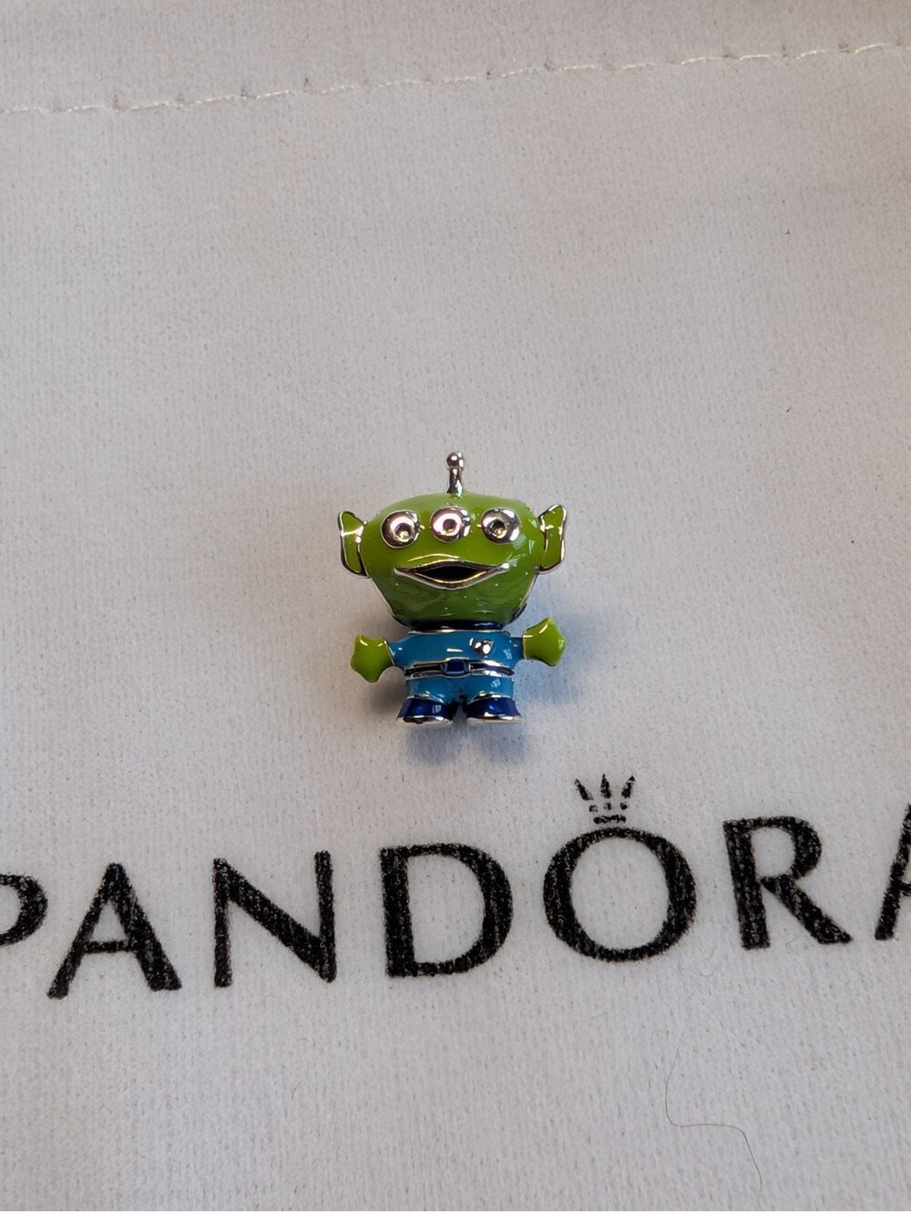 Pandora Disney toy story alien
